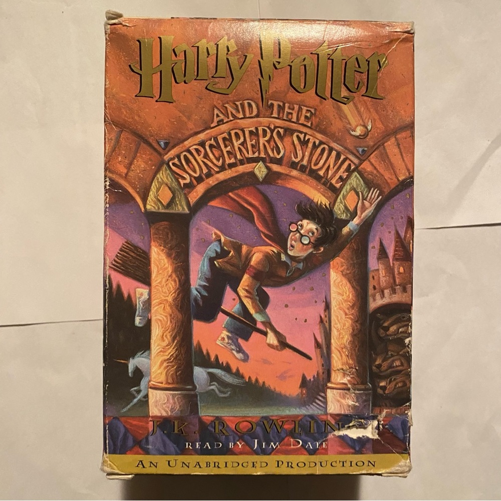 Harry Potter and the Sorcerer's Stone Audiobook 6 Cassettes
